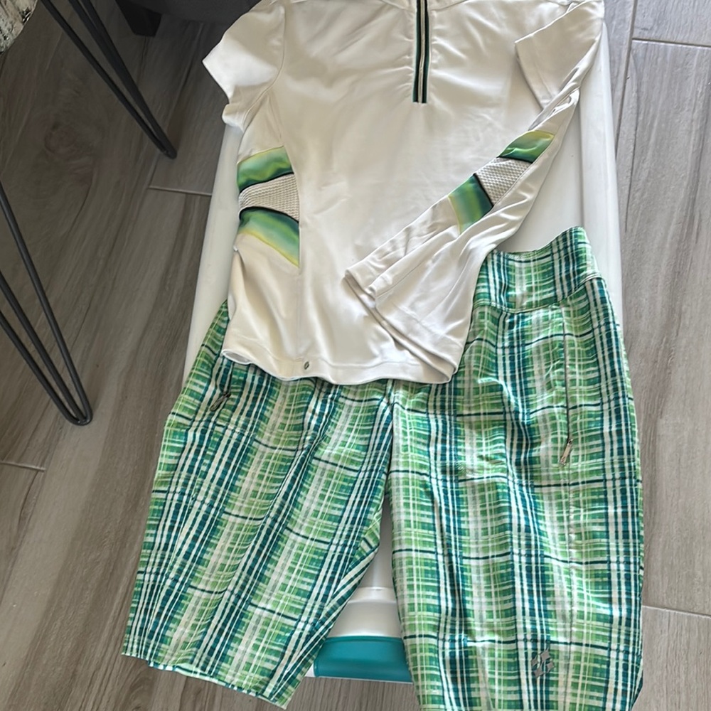 Green Casual Resort Skirt with Geometric Pattern